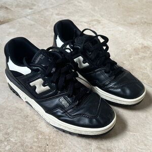 New Balance 550 panda panda black beige size 5.5 women or kids 23.5cm